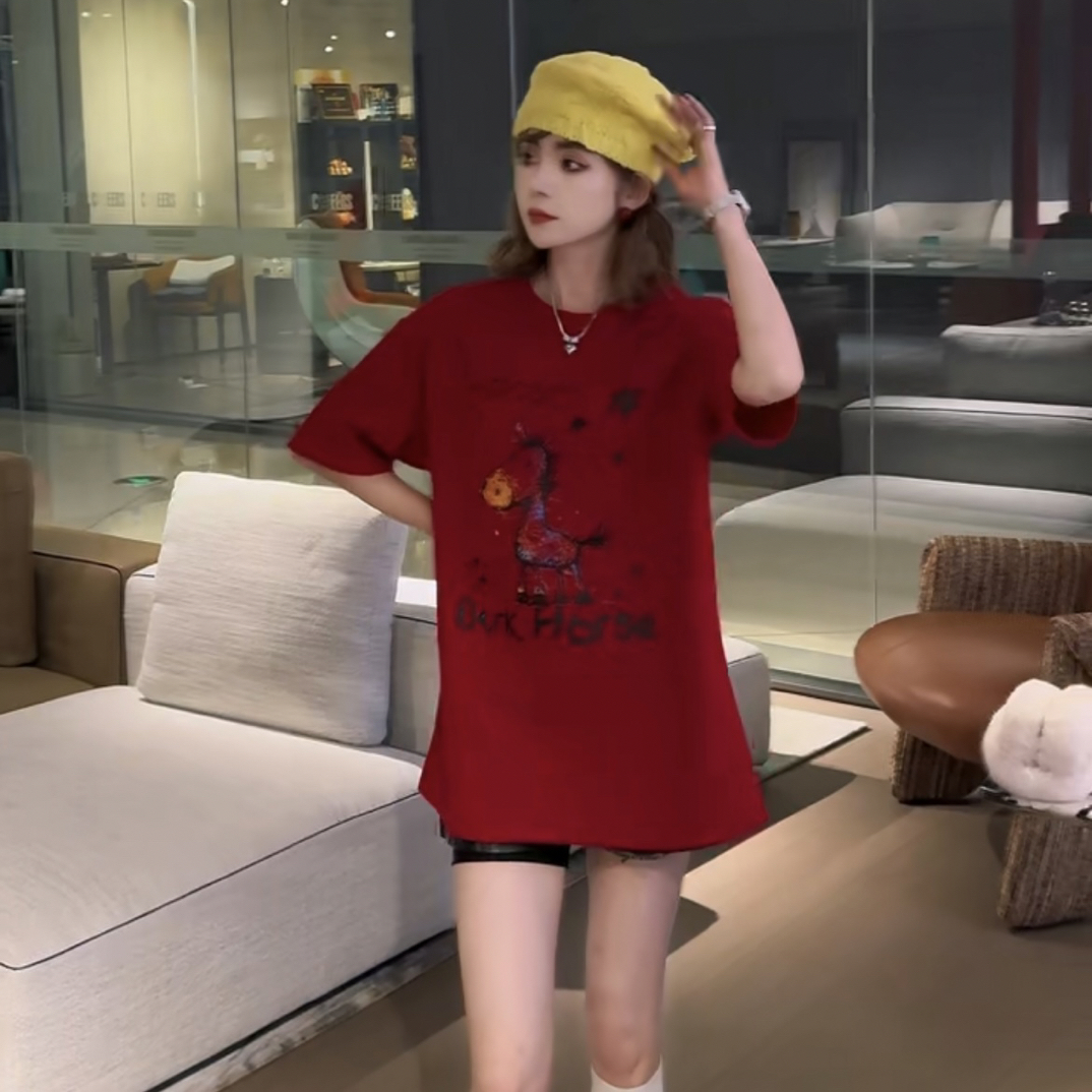 2026马年衣服棉短袖t恤女新款马到成功本命年红色时尚中长上衣