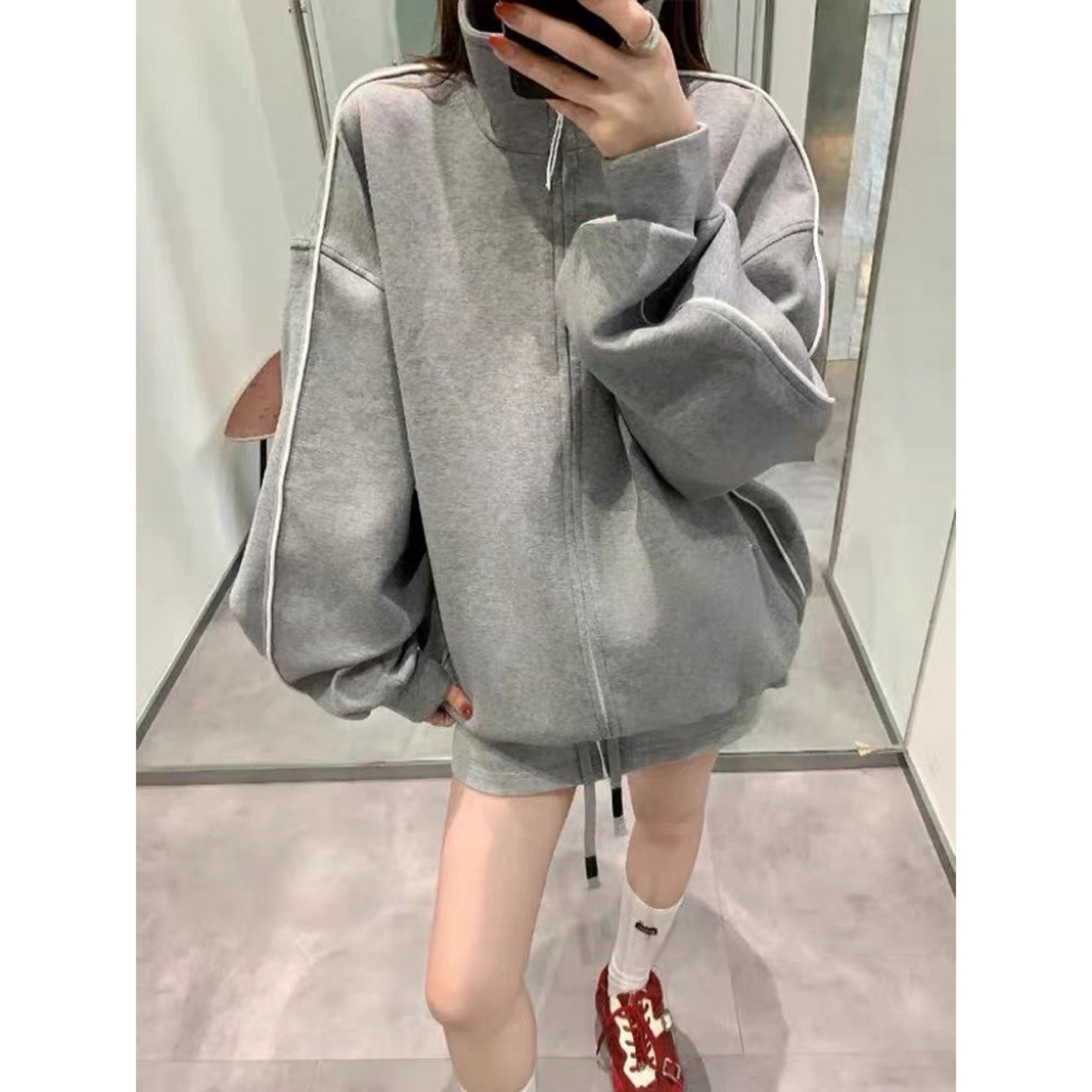 吴大大-立领空气层反光条休闲宽松型立领女慵懒风秋冬拉链外套