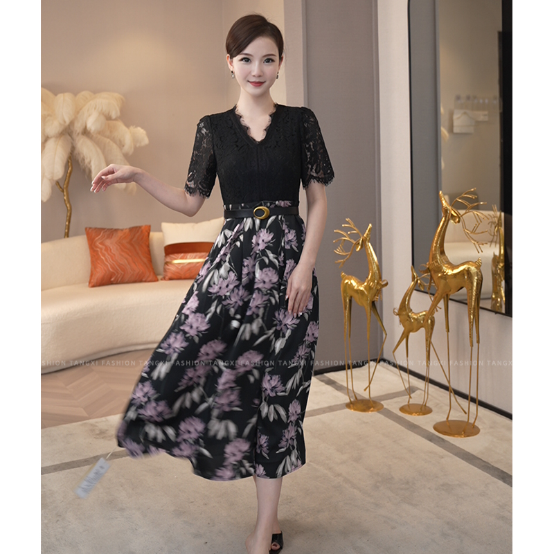 2025夏季新款【7528】高定轻奢设计款印花拼接蕾丝假两件黑色连衣裙