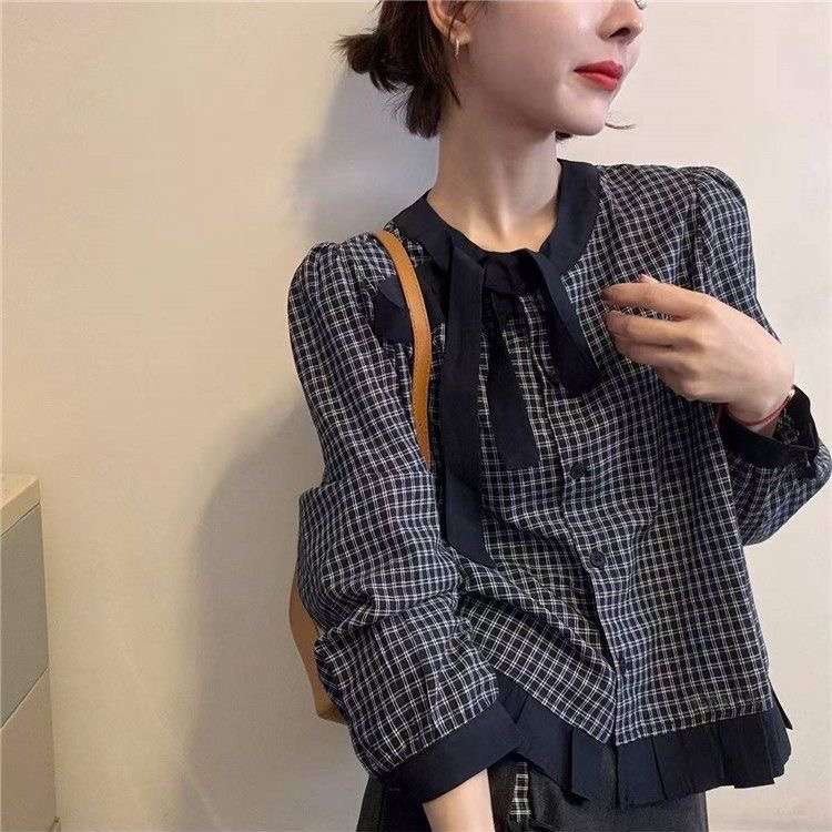 韩系巨好看的复古格子蝴蝶结圆领长袖短款木耳边衬衫女秋季新上衣