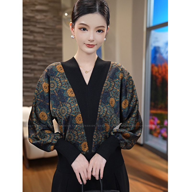 2025早秋新款【TX-8046】V领常规印花长袖印染衬衫中国风上衣