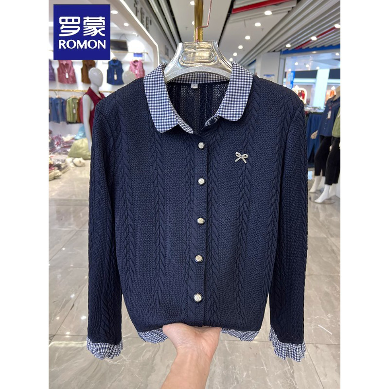 罗蒙妈妈装格子翻领拼接针织开衫秋装新款洋气小衫中老年打底上衣