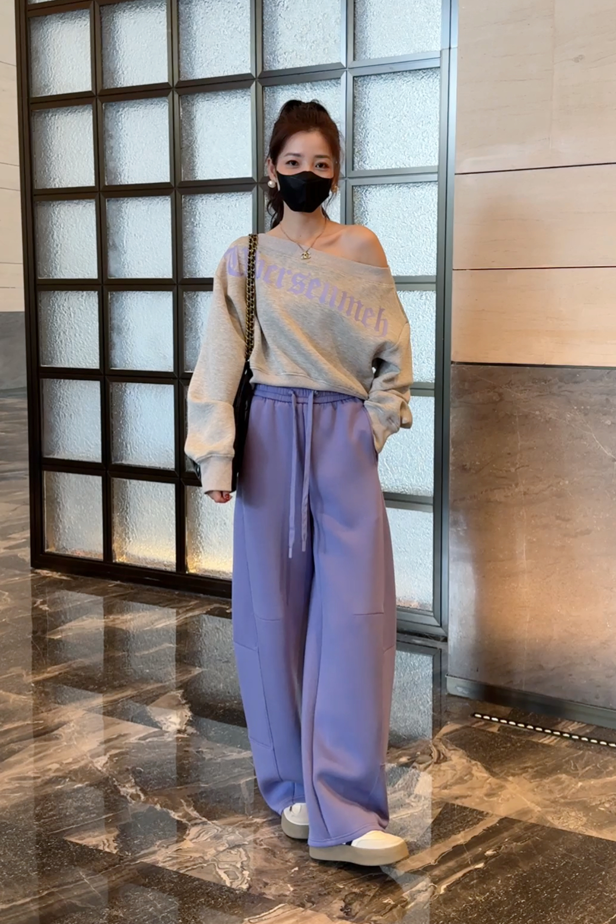 2025韩系纯欲辣妹风女新款一字肩字母印花长袖上衣显瘦阔腿裤套装