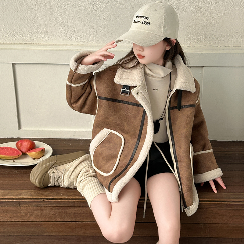 女童秋冬款保暖皮毛一体外套2025新款洋气大童加绒加厚羊羔毛夹克