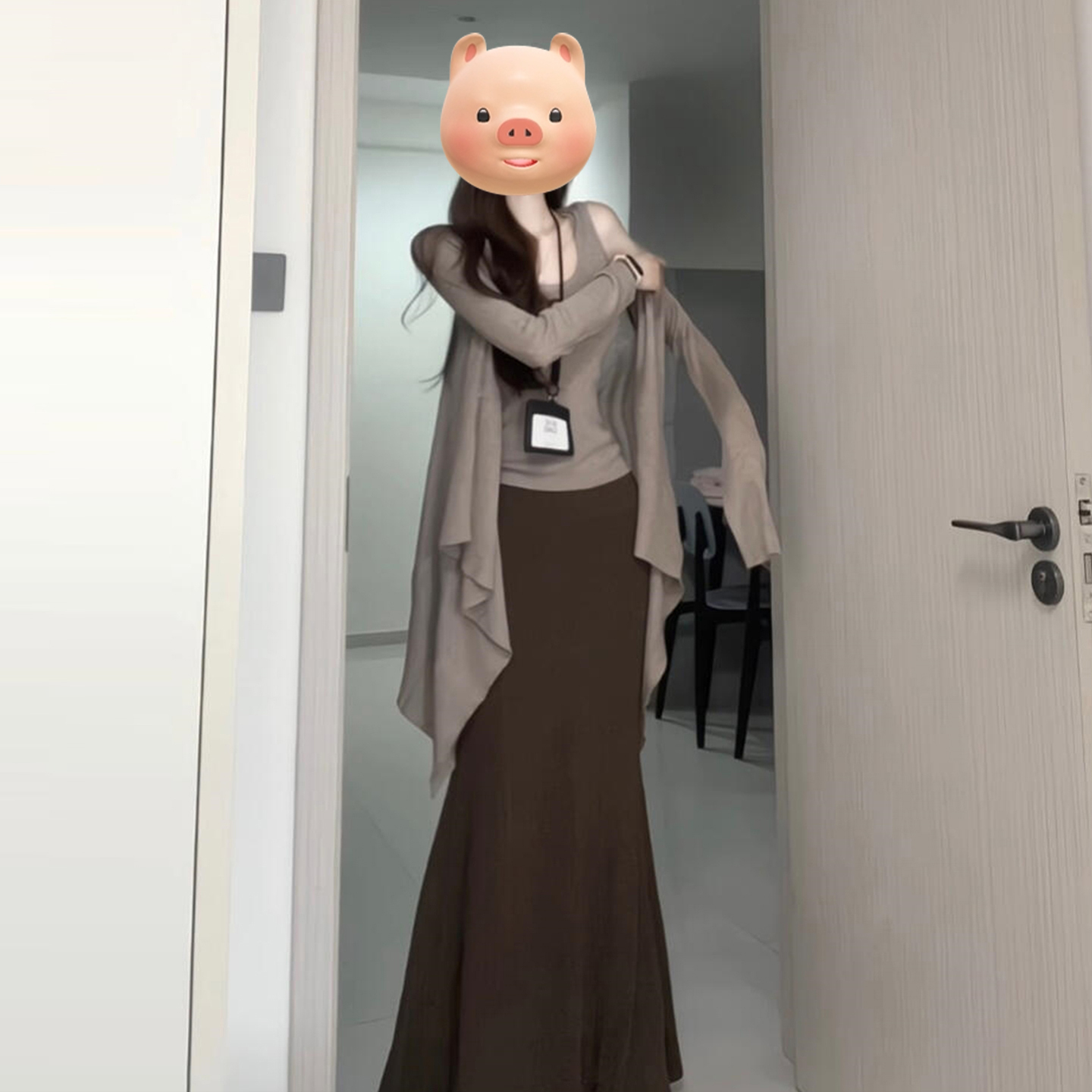 法式慵懒松弛感穿搭吊带连衣裙子女秋季2025新款气质包臀长裙套装