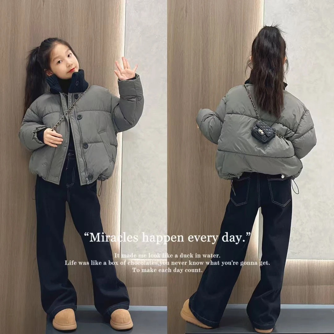 冬季高领毛线领棉衣外套2025新款洋气棉服冬装女孩加绒牛仔裤套装