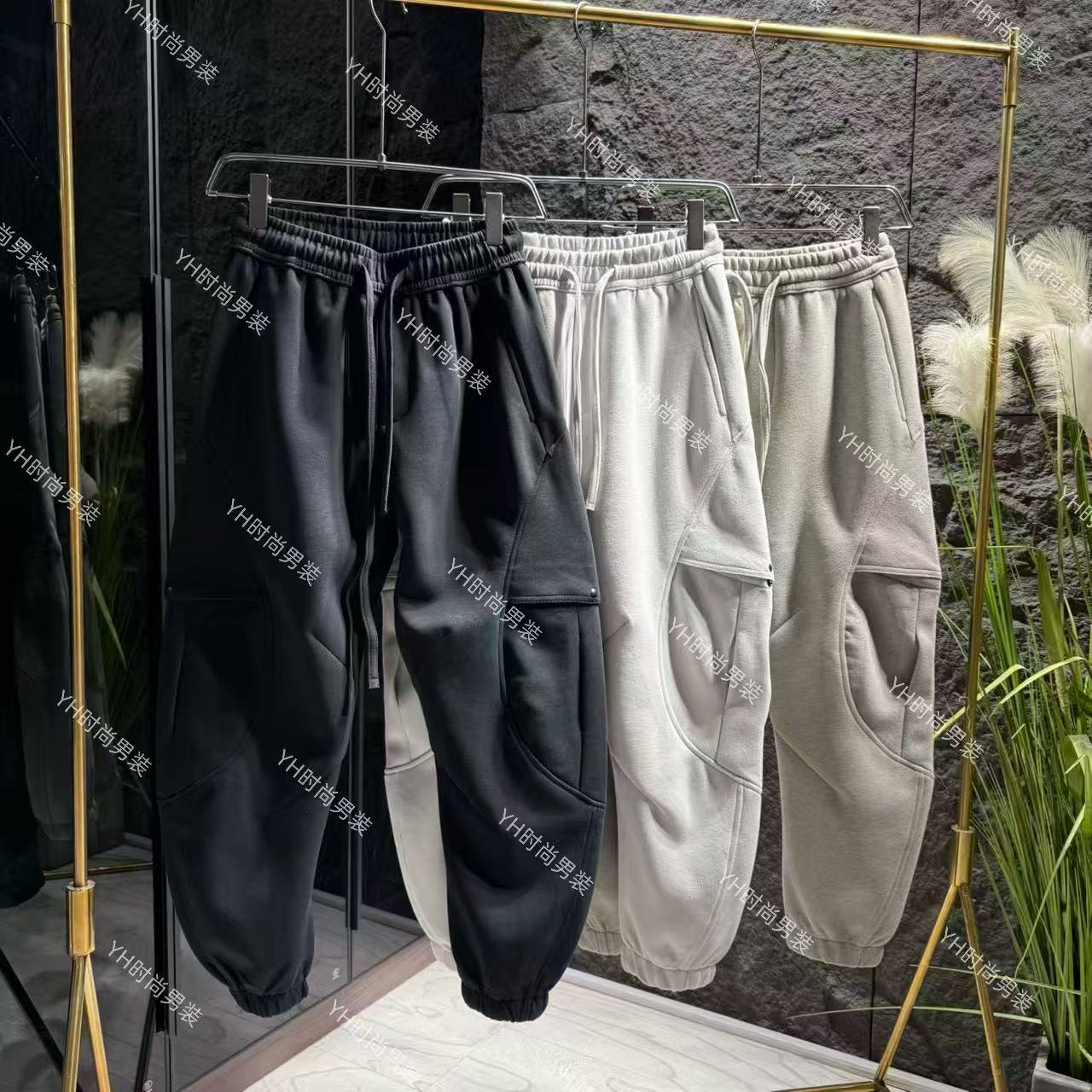 冬季新款时尚潮流立体剪裁工装大口袋宽松休闲百搭加厚弯刀束脚裤