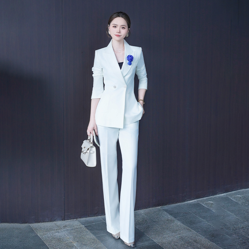 高端白色西装套装女主持人演讲气质双排扣职业装欧若风西服商务