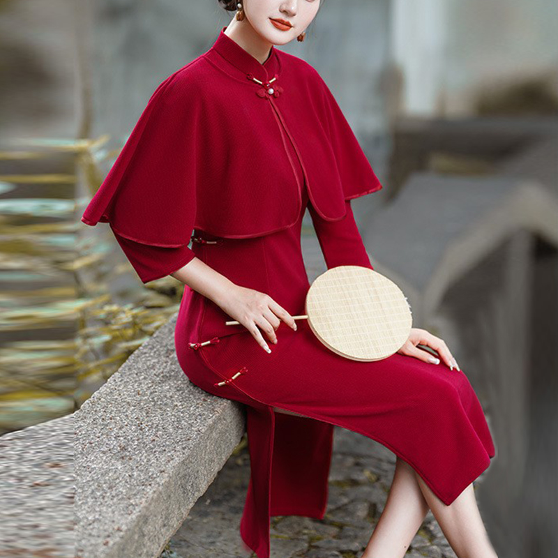 元旦喜婆婆婚宴装2025新款高贵雪尼尔旗袍两件套妈妈礼服平时可穿