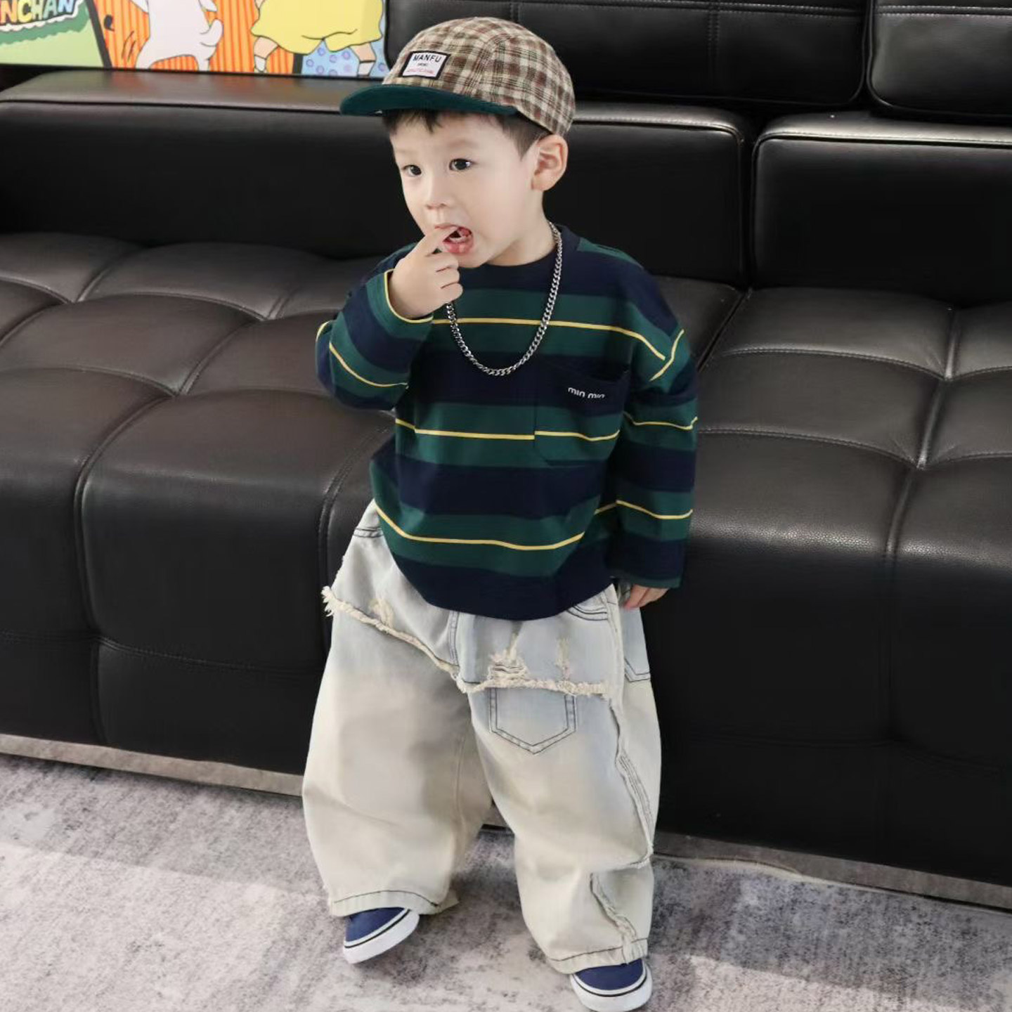 男童长袖T恤2025新款春秋儿童宽松韩系条纹上衣男孩圆领字母衣服