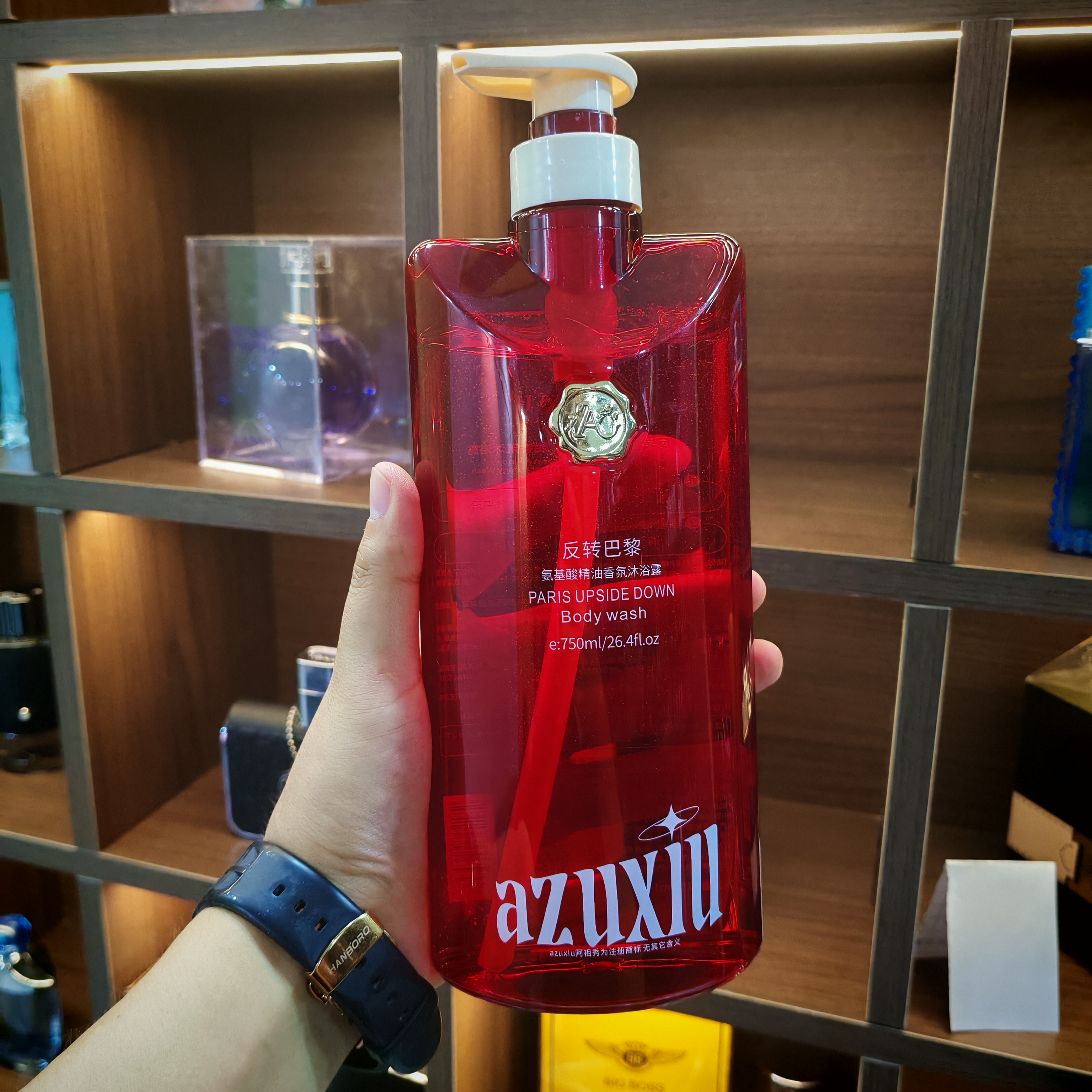 反转巴黎屋顶花园氨基酸清爽原液精油香氛沐浴露洗发水新疆包邮