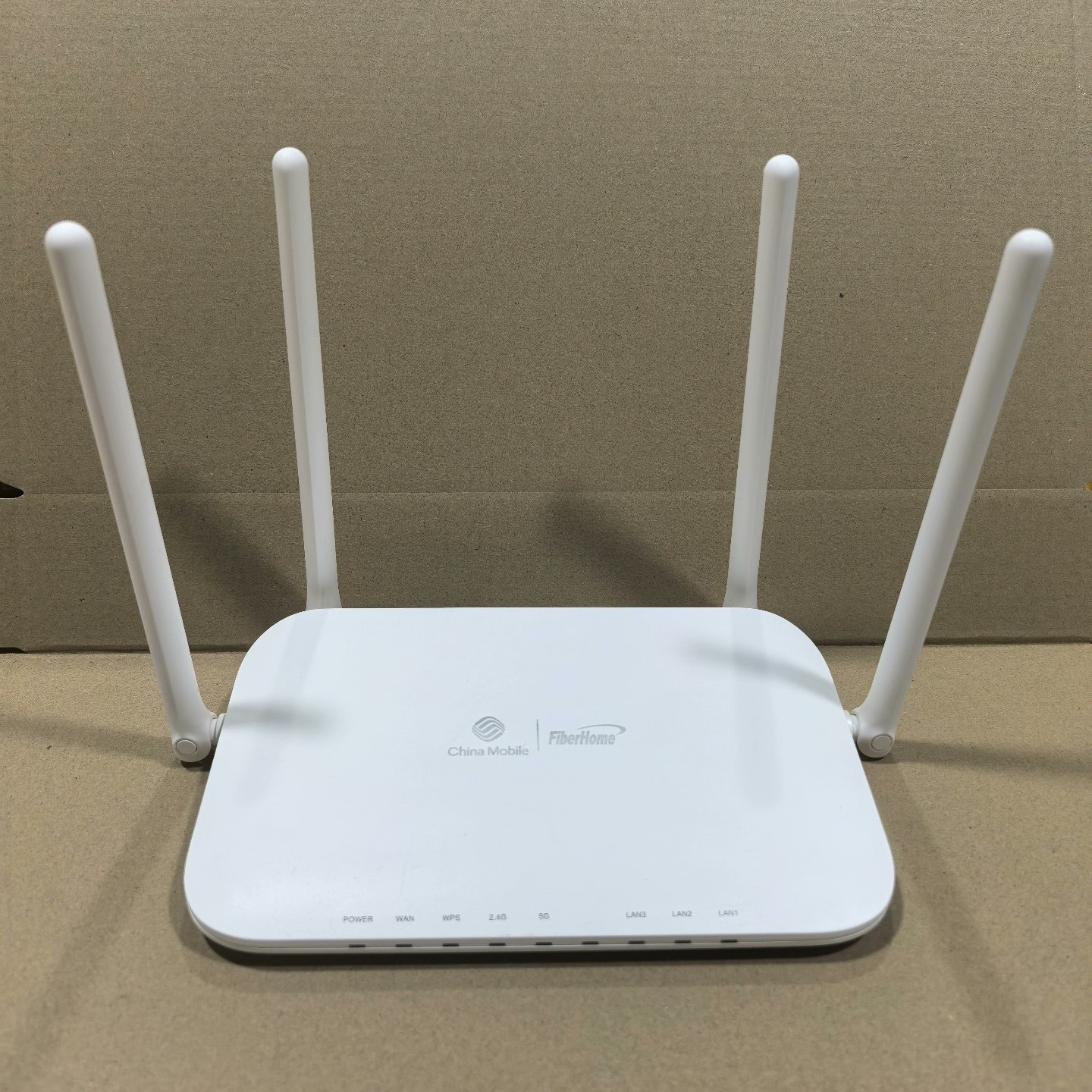 SR1041D千兆双频路由器5g信号无线智能Wi-Fi高速穿墙信号好家用