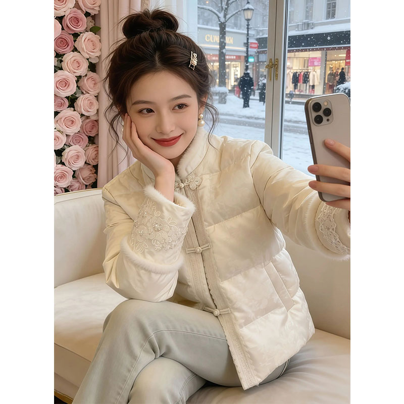 兹伊翰【窈窕淑女】2025冬季新款气质国风棉服女士显瘦小众设计棉衣