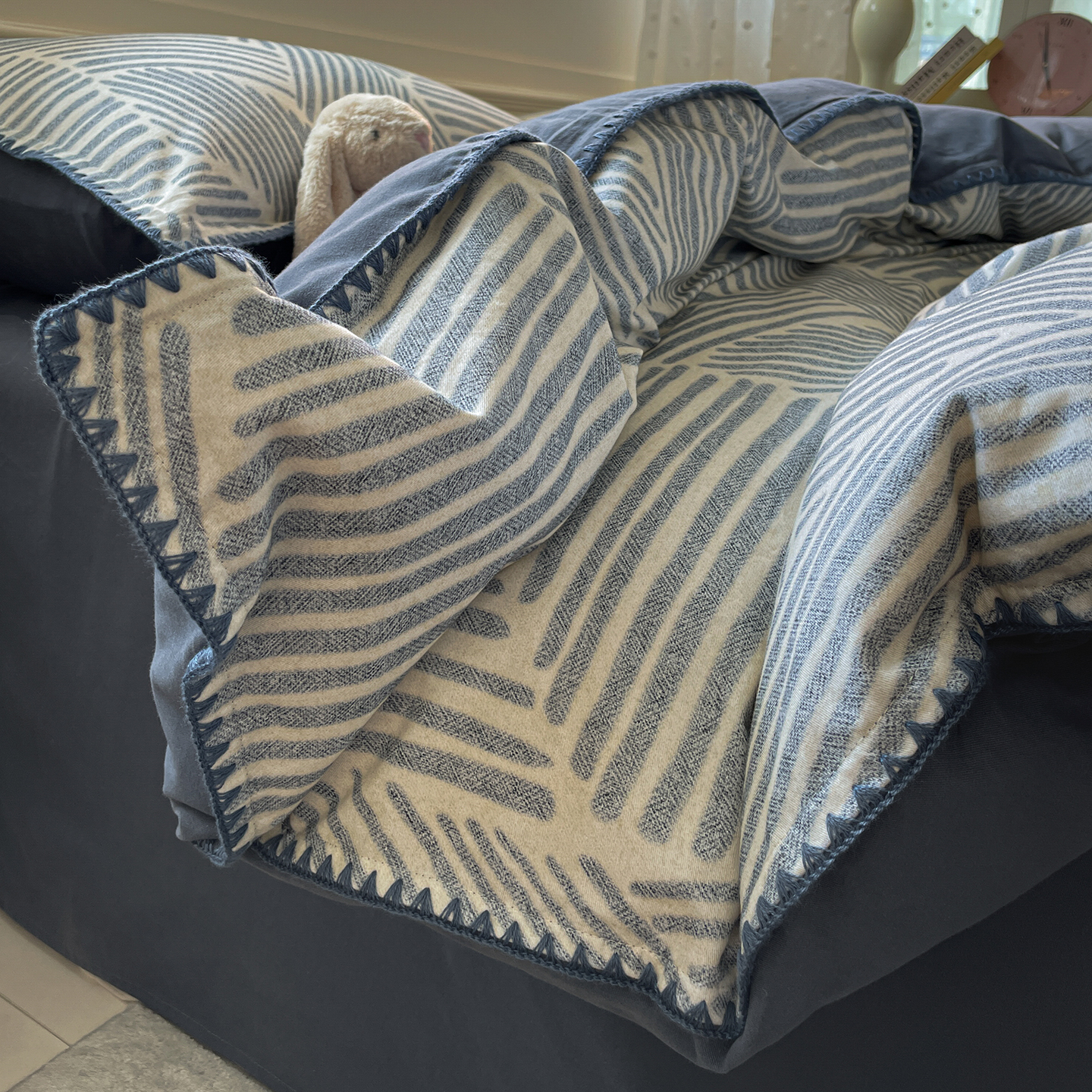 简约秋冬季纯棉磨毛四件套加厚全棉高级感被套床单床上用品三件套