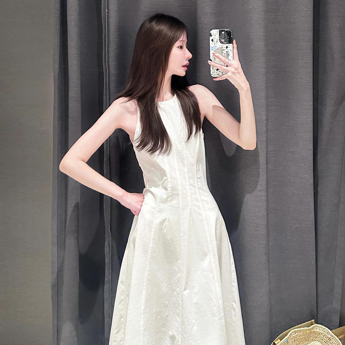 巨好看背心白色连衣裙子女今年流行爆款2025夏季新款长裙气质3923