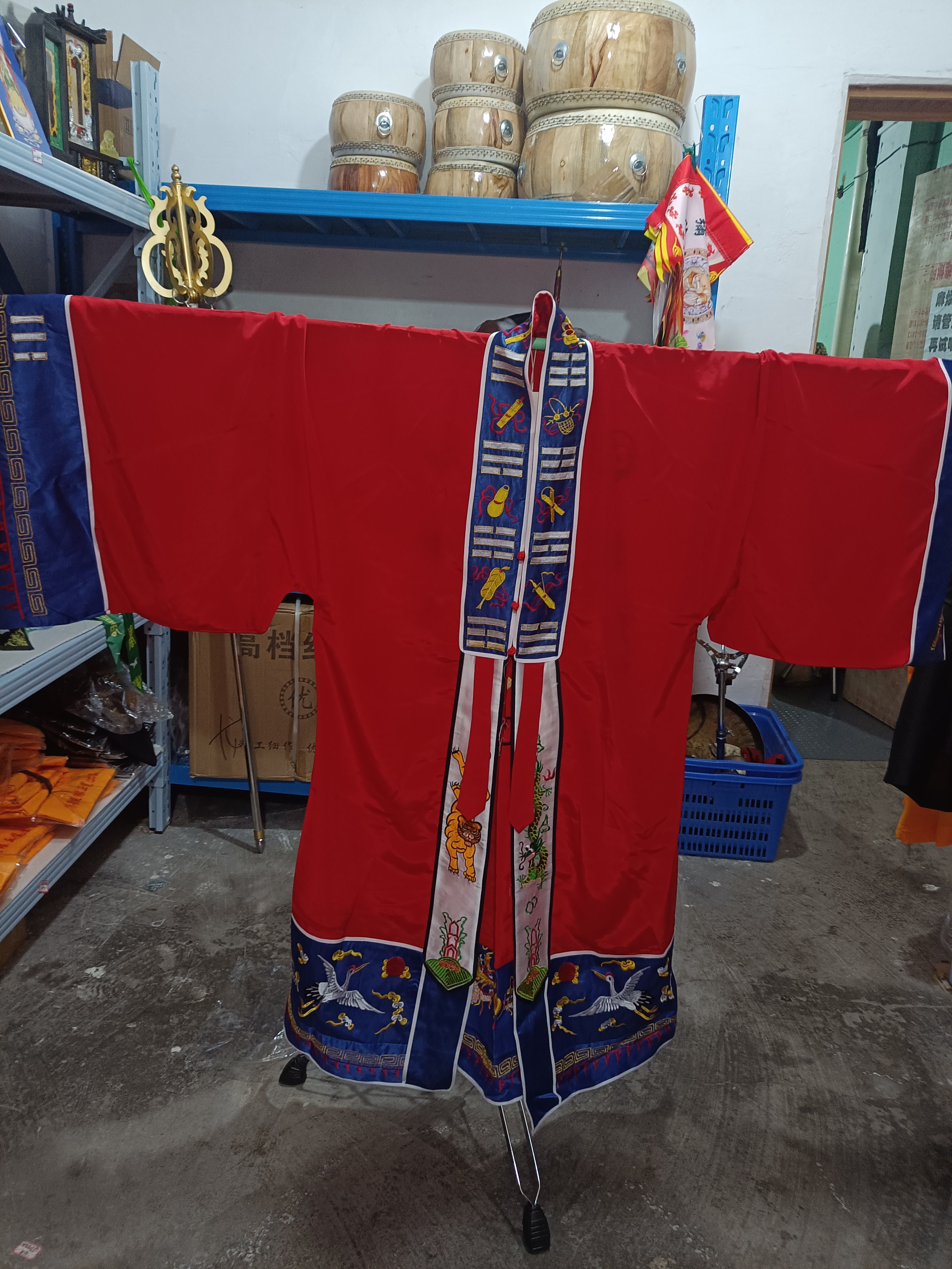 高丝宝面料透气凉快道家霄台衣