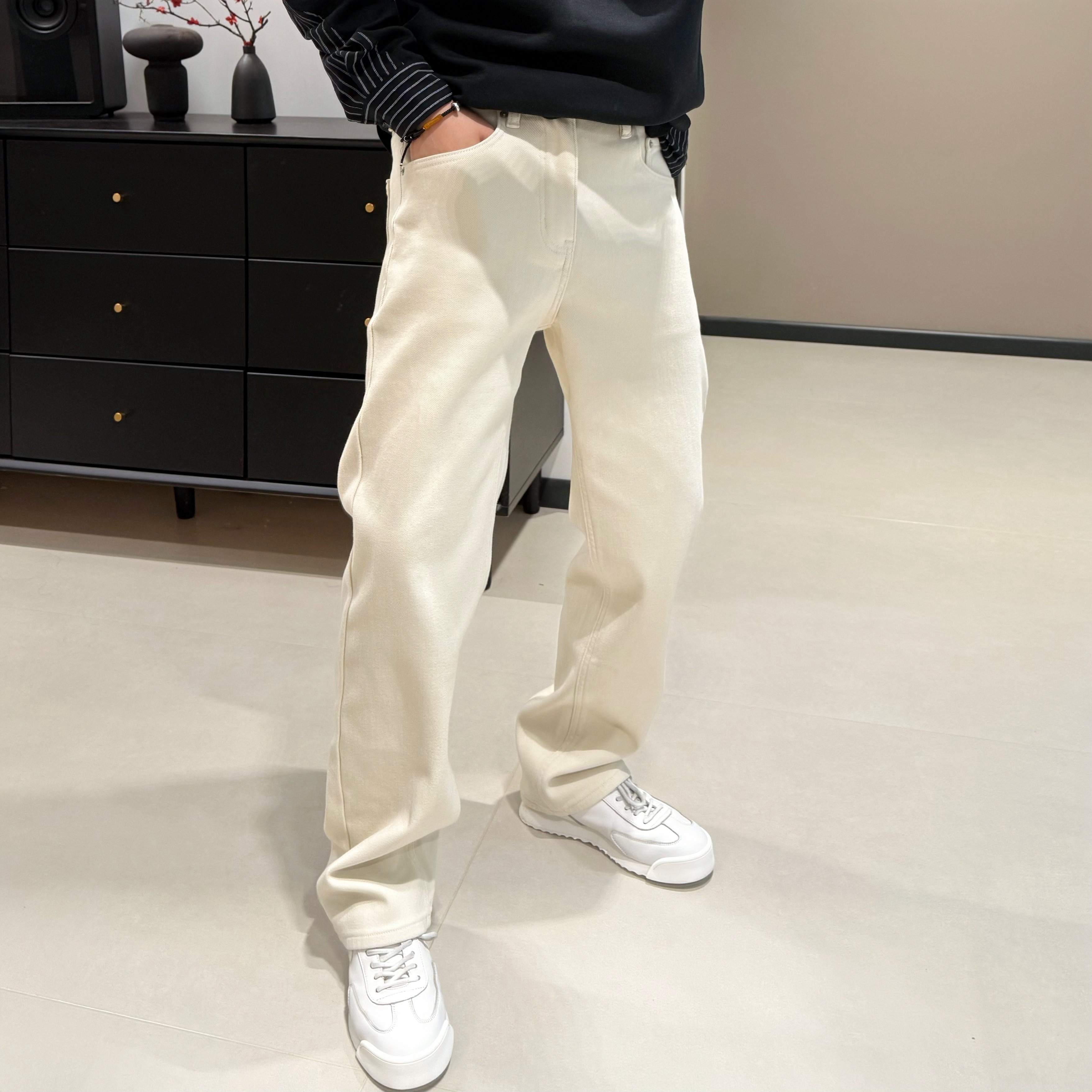 美式高弹纯色百搭超显大长腿小直筒牛仔裤