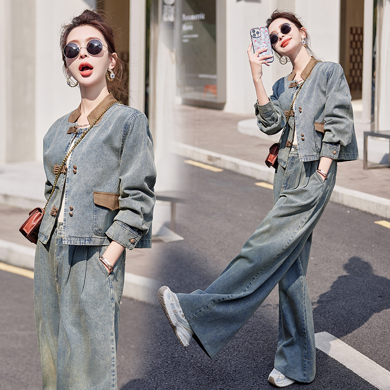 新中式国风撞色牛仔套装女2025春装新款时尚减龄工装阔腿裤两件套