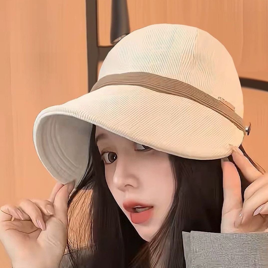 2025爆款帽子女冬季网红百搭赫本风鸭舌帽可挂口罩保暖护耳盆帽子