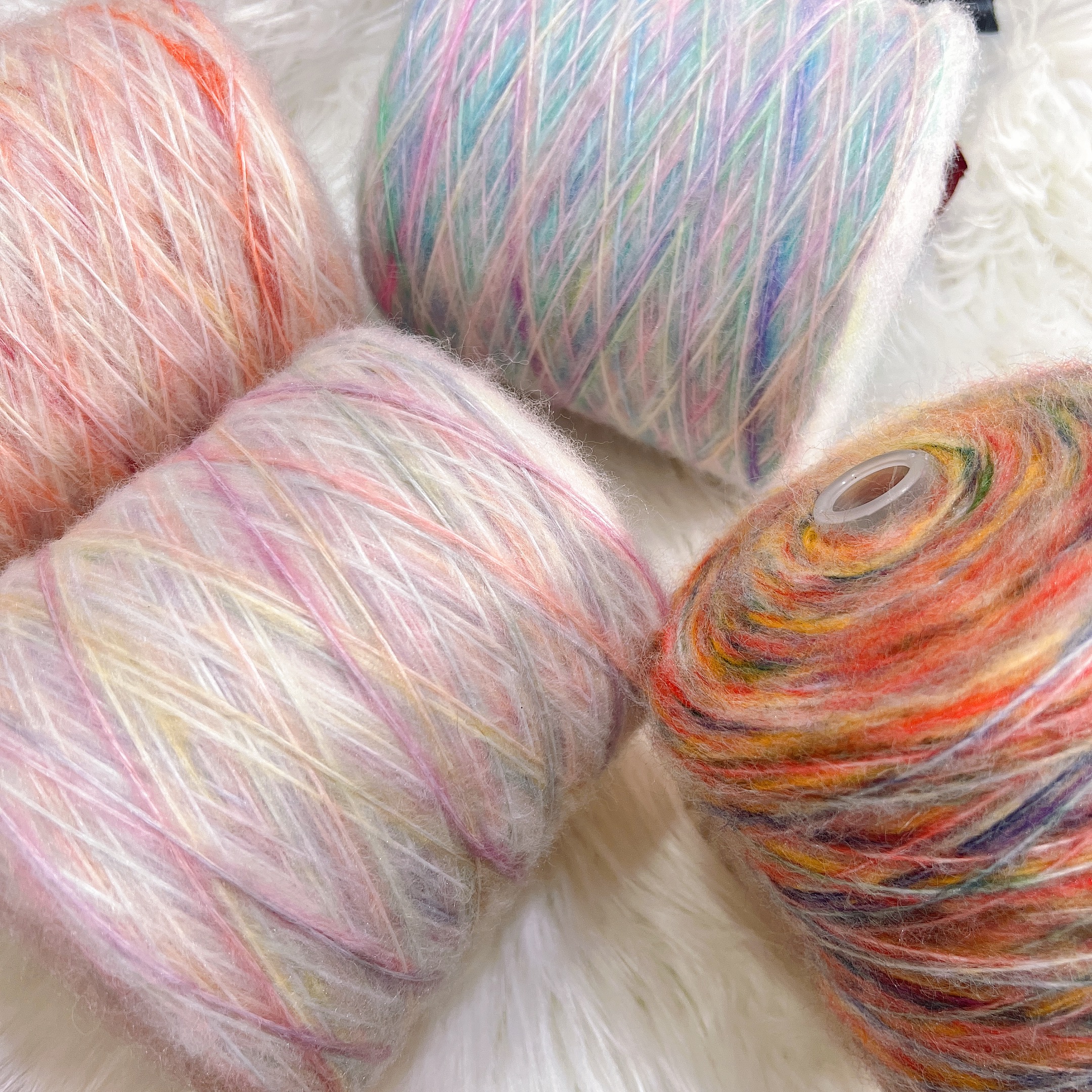 500g炫彩彩虹喷毛纱毛线空心马海毛线不规则段染手编衣服围巾毛线