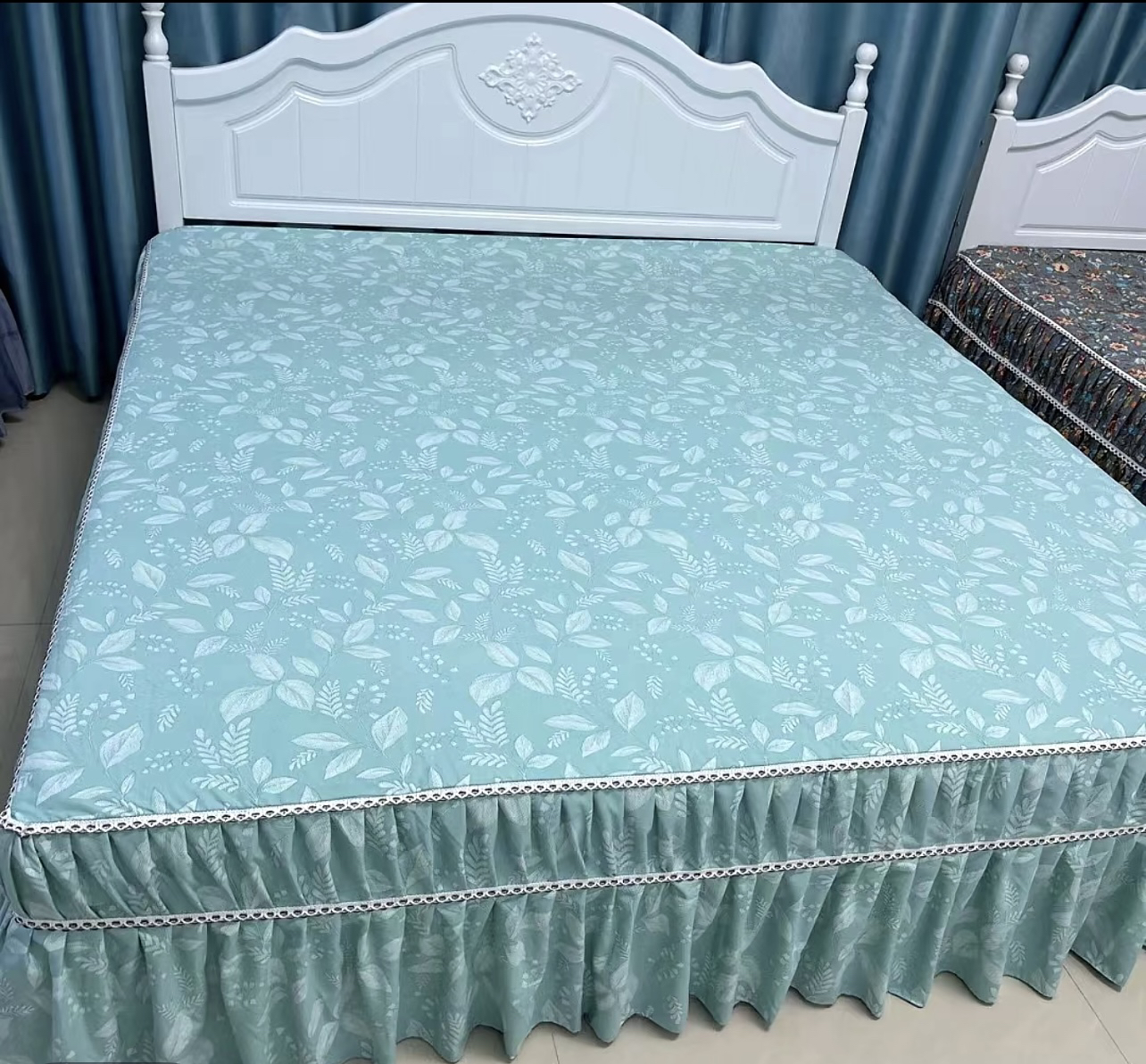 高端大气加厚床罩（绿色花园）蓝色防滑加厚床裙