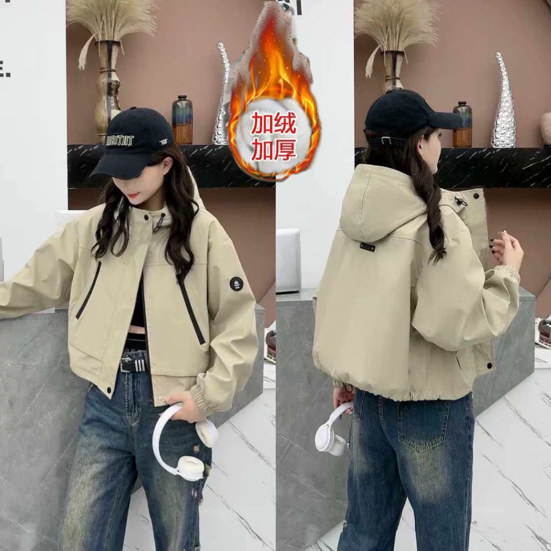 加绒加厚连帽冲锋衣小个子宽松夹克休闲短外套百搭工装棉衣秋冬女