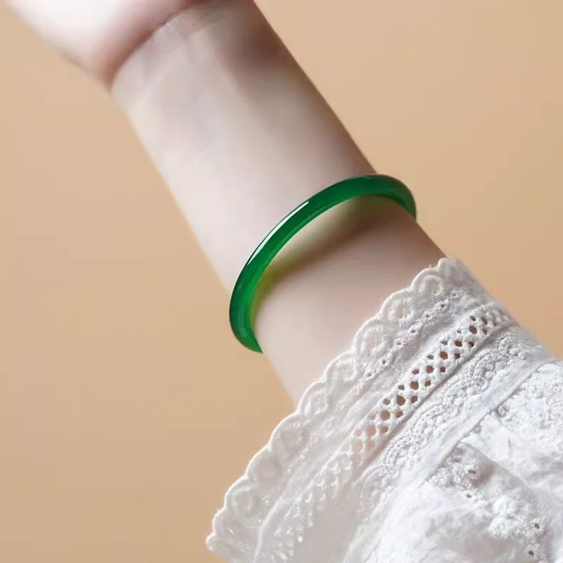 天然绿色圆条玛瑙手镯冰种绿玉髓叮当镯女美人镯玉保真玉石礼物