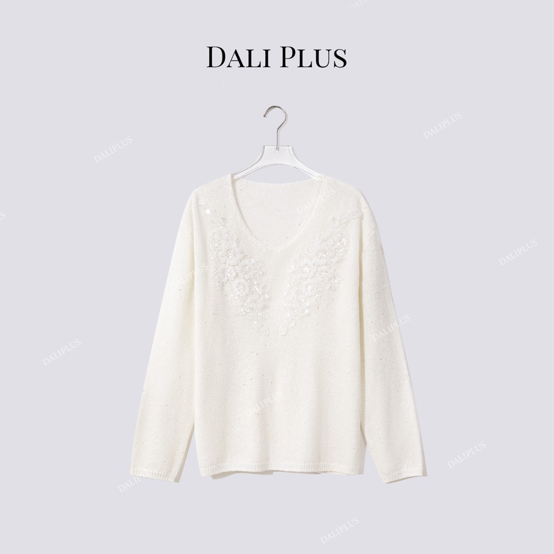 DALI PLUS“山羊绒懒惰风毛衣”珠片法袖长袖针织-D5CK2056