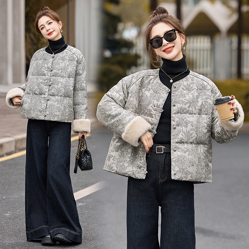 羽绒服女款爆款2026新款正品中式G风中式白鸭绒新款正版欧货潮牌