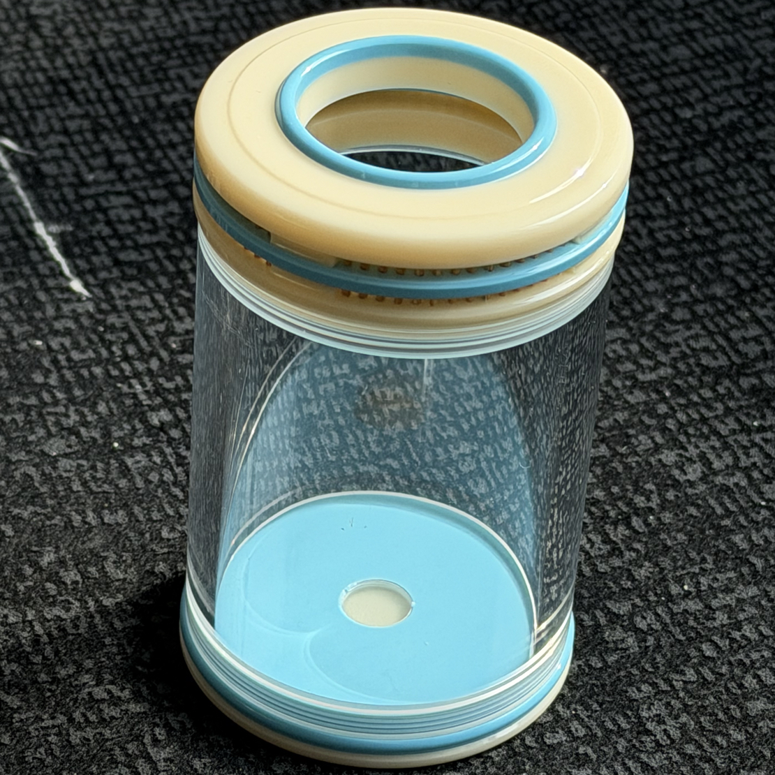 老谭蓝天白云蝈蝈罐，津谭精制，经典器型，带1.2等间距簧