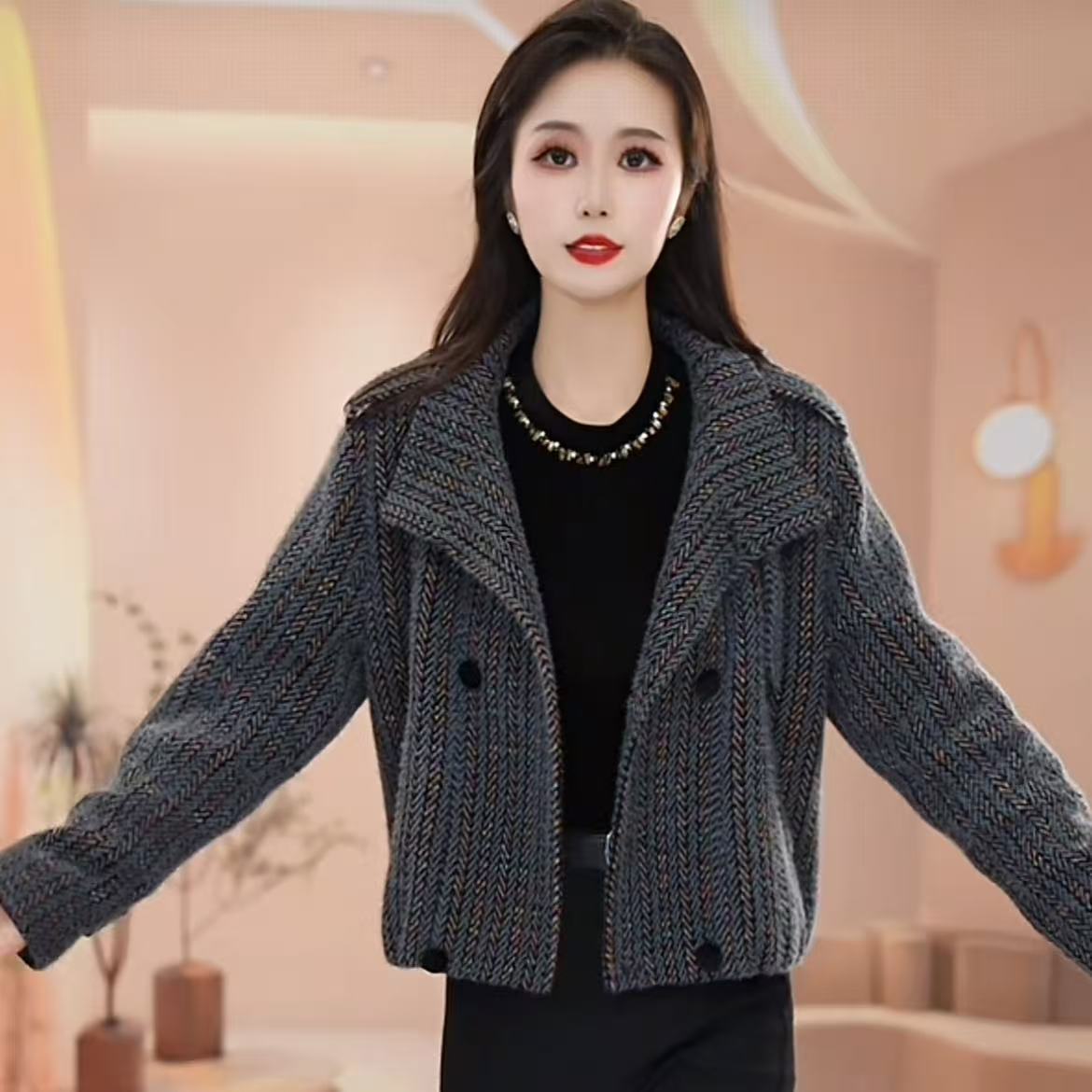 2025年秋季新款气质时尚潮流显瘦百搭短款女士休闲外套#921632