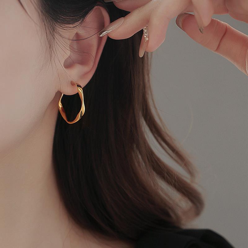 CAIEM KAIET 合金耳饰 金色耳环耳圈大圈圈轻奢高级感素圈耳饰