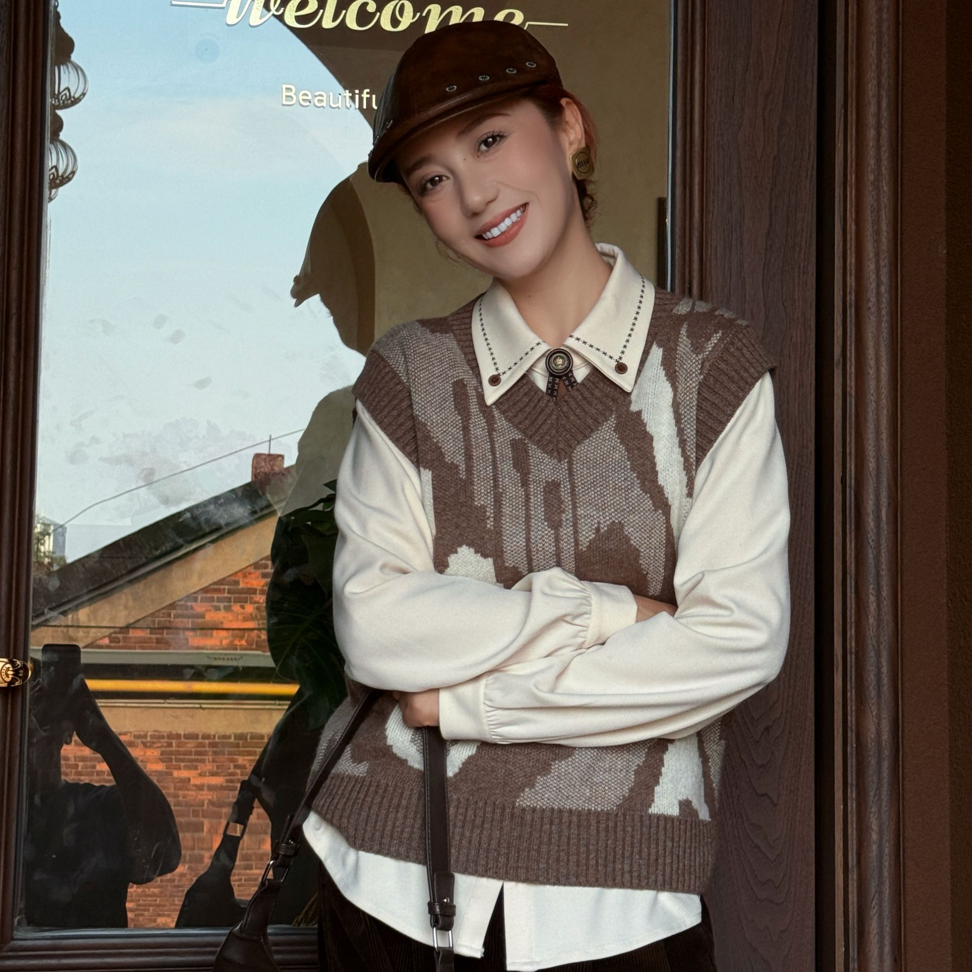 【胡子小妞】 羊毛马甲 2510884