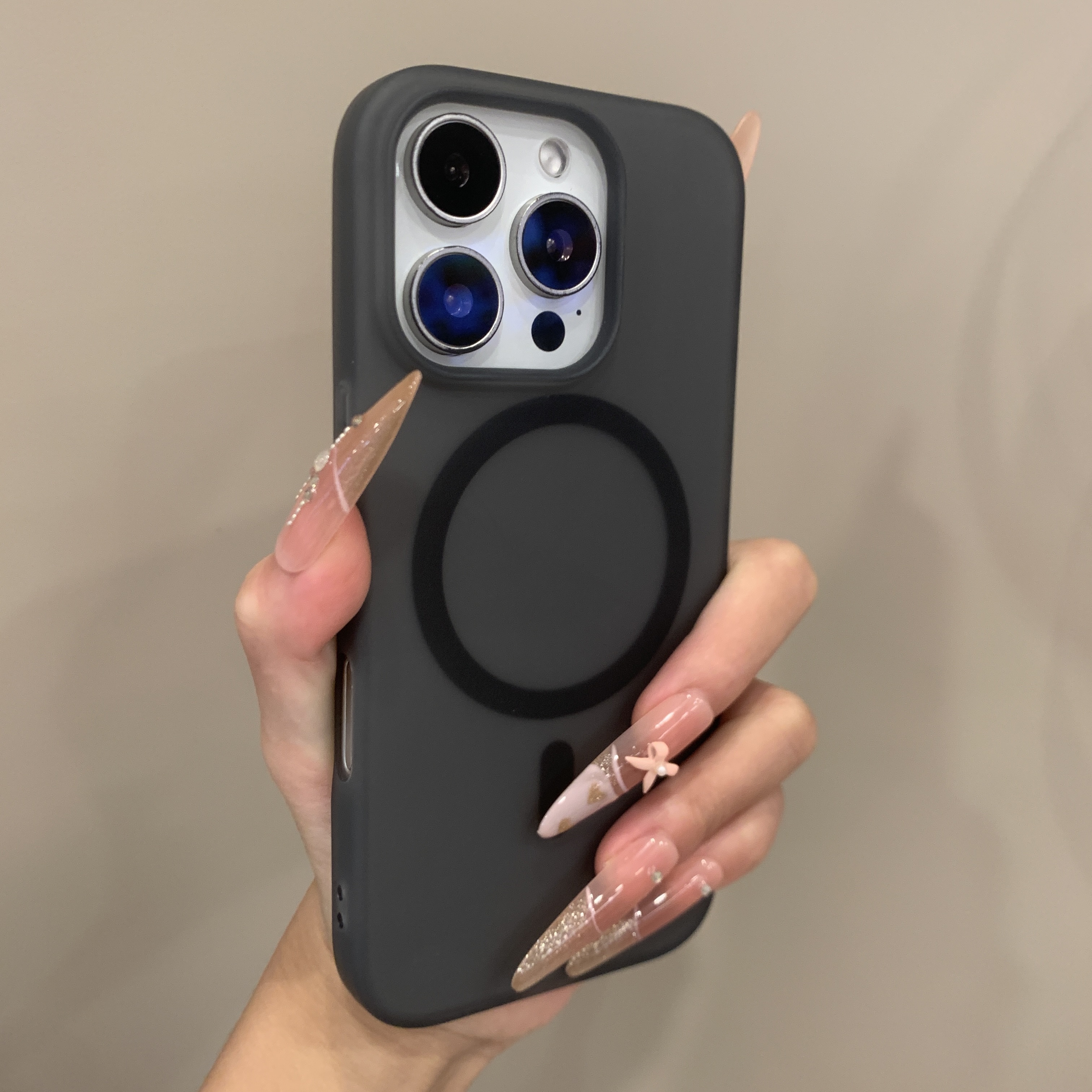 冰雾肤感磨砂磁吸适用苹果16手机壳/15Promax超薄14plus/13防摔