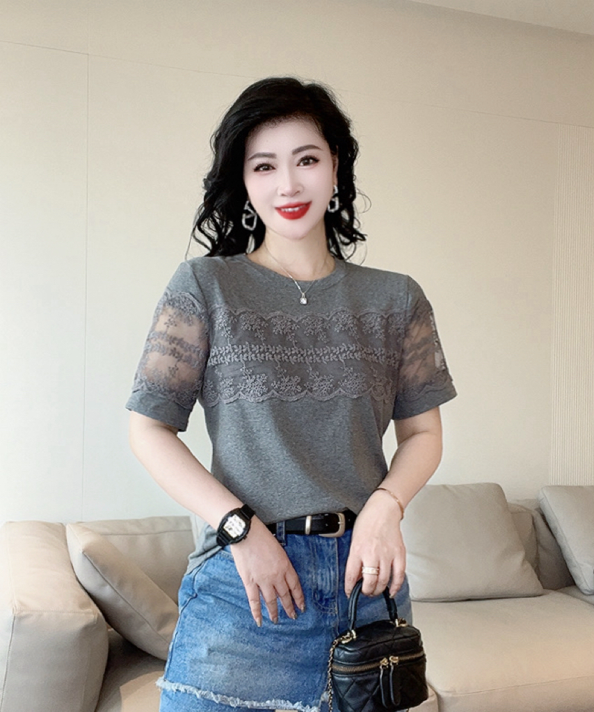 【琴琴穿搭】1817设计感女圆领刺绣洋气百搭镂空宽松显瘦时尚夏新款