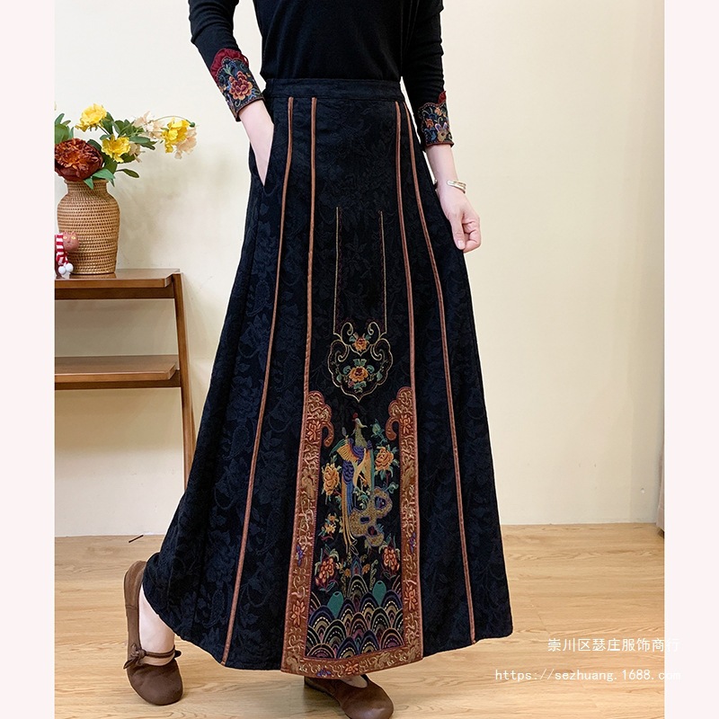 【锦绣江南】新中式马面裙女2025秋季A字裙民族风刺绣棉麻半身裙