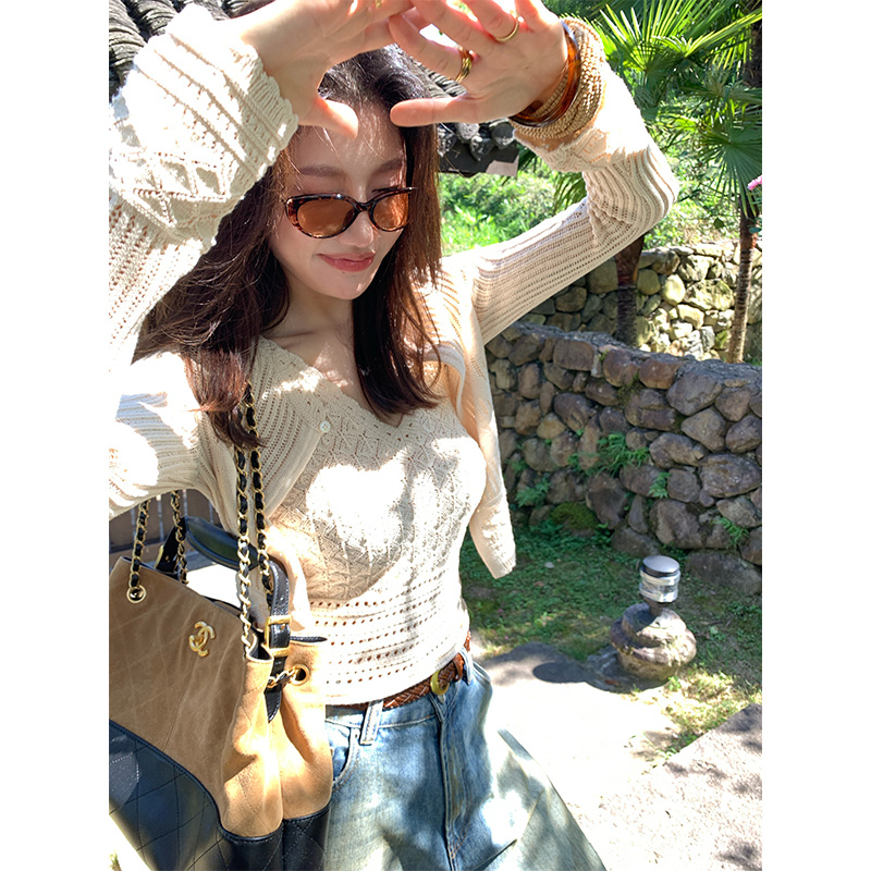 【ALONE SAVOR】龍喜儿 雾织 针织开衫吊带女套装T540