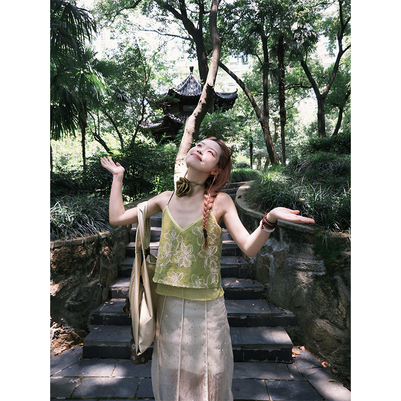 清冷系禅意衣服女春夏气质百搭绿色印花背心吊带高腰显瘦半身裙子