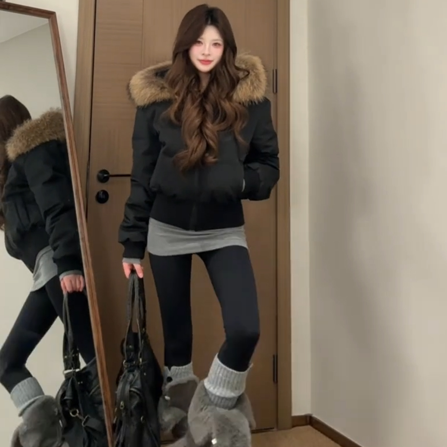 显瘦修身棉服女2025年冬季新款短款加厚保暖小个子学生棉袄外套潮