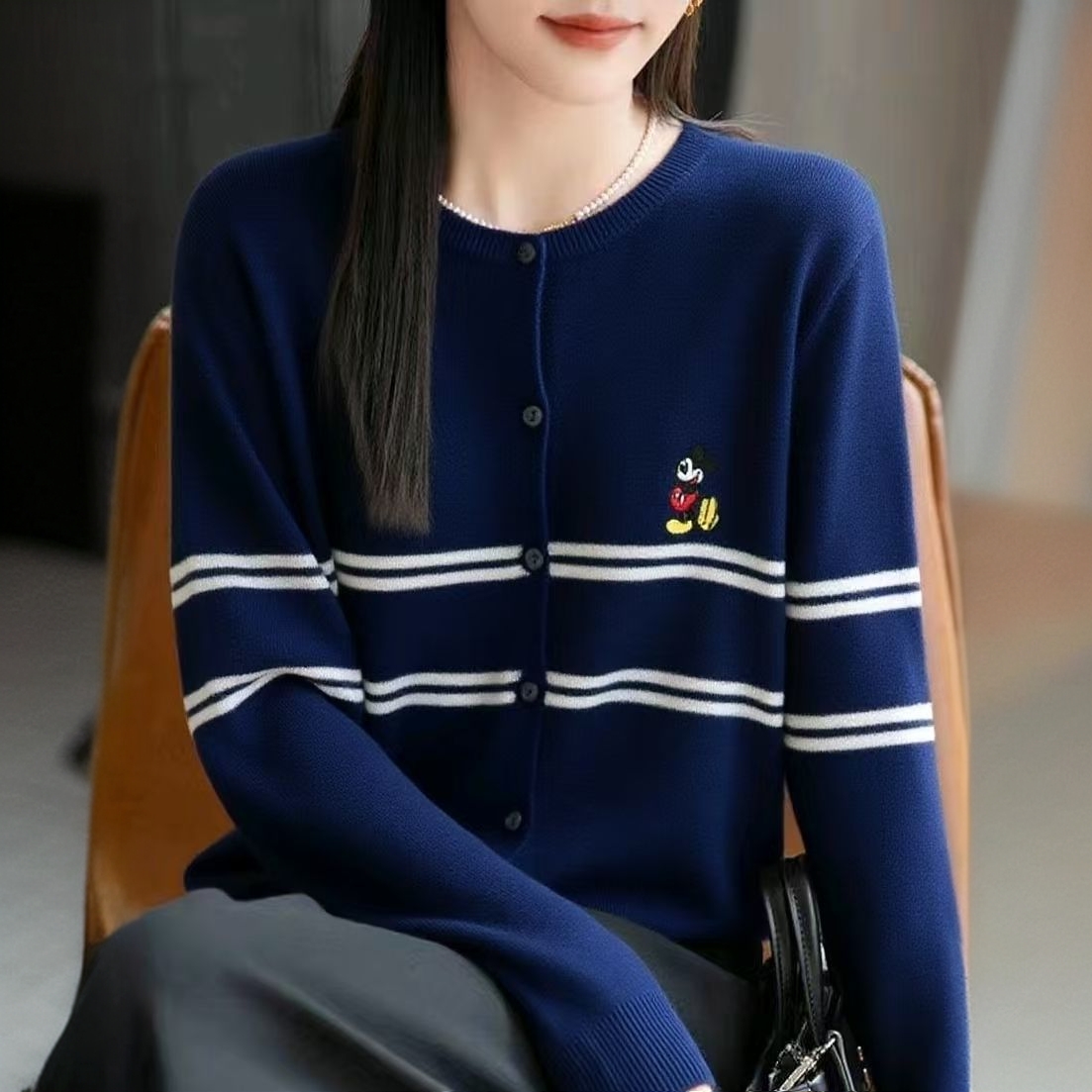 1181大码女装单排扣圆领条纹针织开衫秋季新款休闲百搭长袖上衣