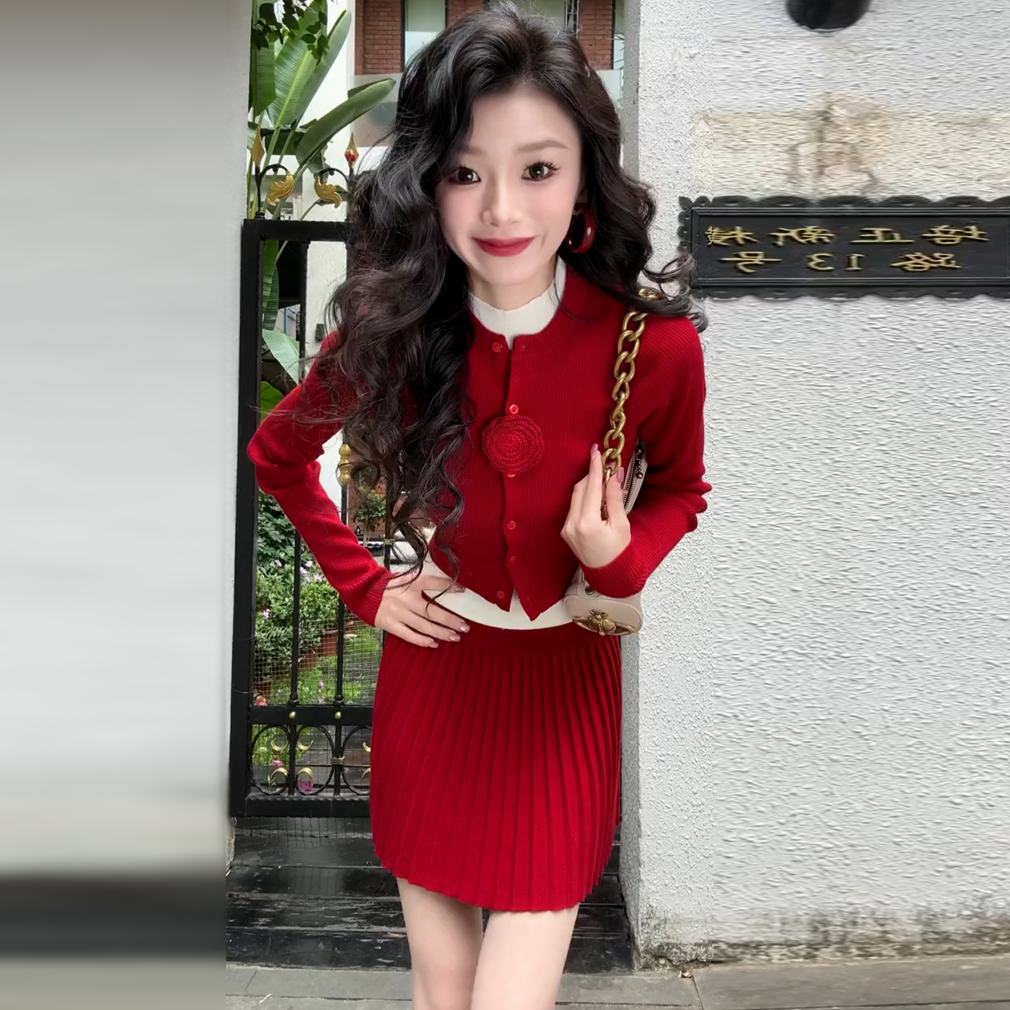 红色毛衣针织开衫半身连衣裙子女2025秋冬新款巨好看圣诞穿搭短裙