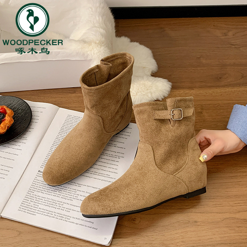 啄木鸟绒面短靴女内增高百搭时尚显脚小时装靴子2025新款春秋单靴