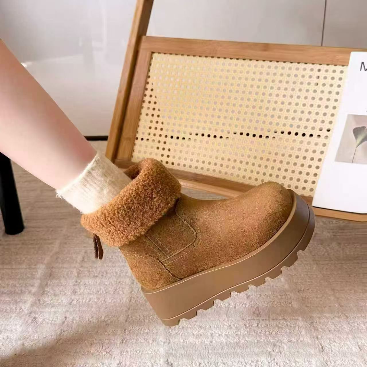 厚底雪地靴女冬季加绒加厚保暖防滑勃肯棉鞋时尚百搭短筒瘦瘦靴