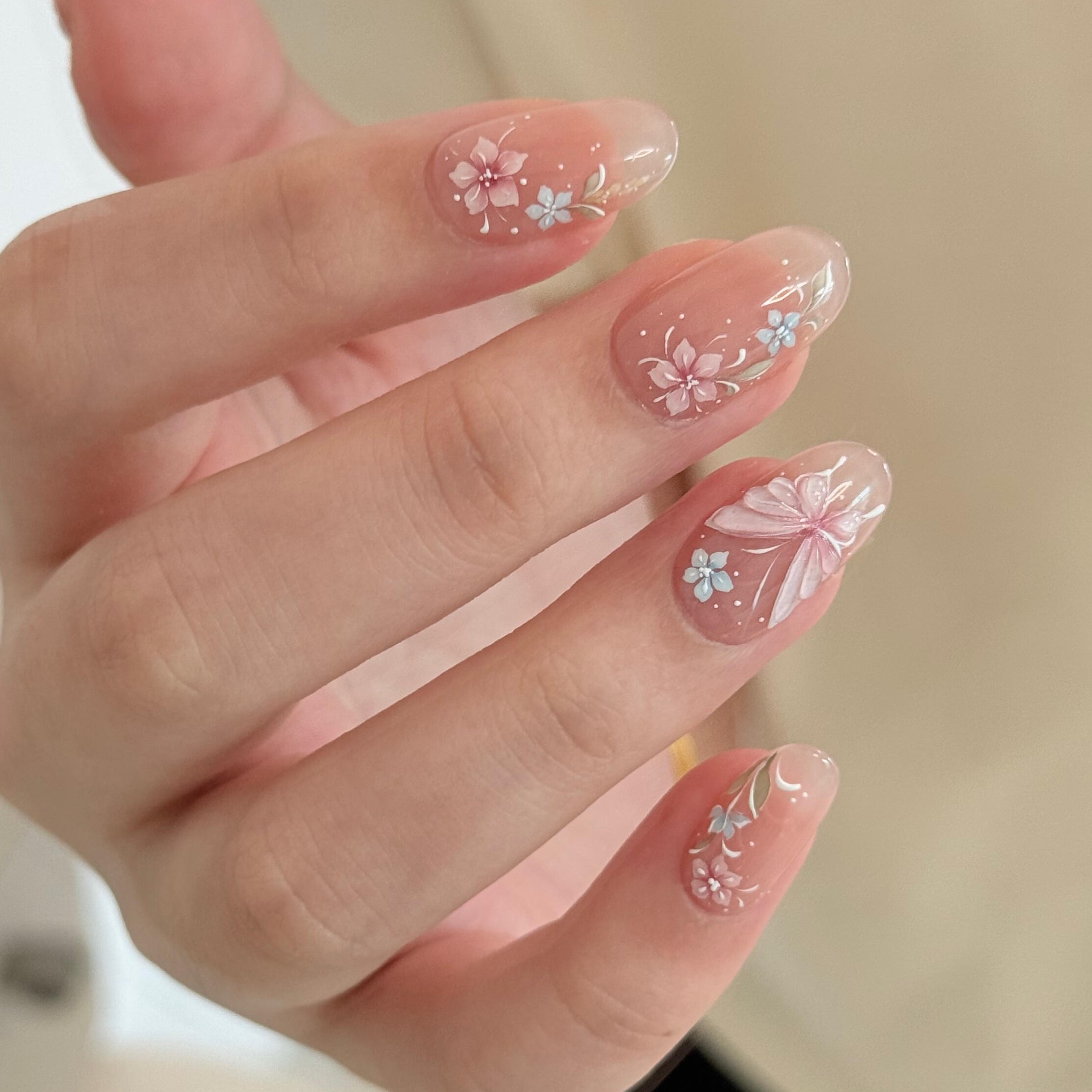 庄周梦蝶纯手工穿戴甲短款新款爆款渐变显白可拆卸成品美甲甲片