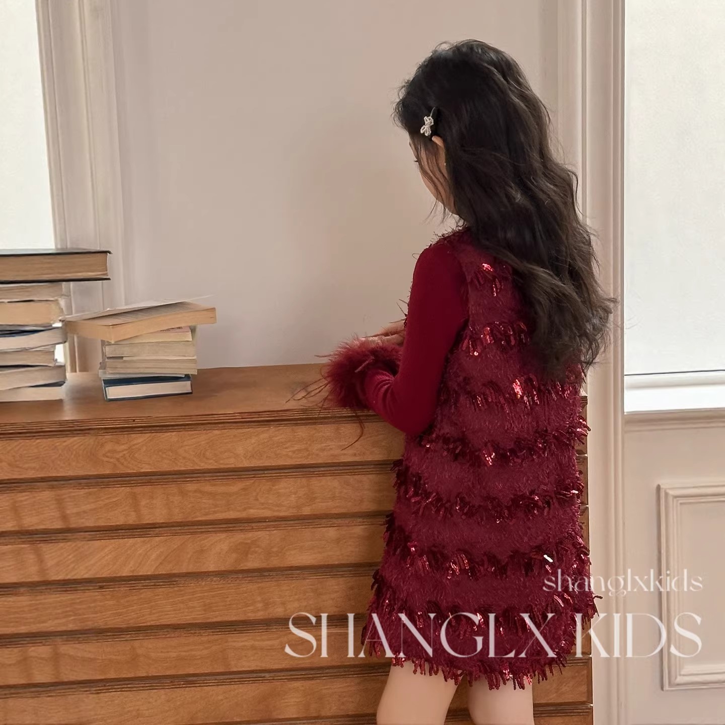 女童富家千金感裙子红色连衣裙背心裙亮片背心裙冬季新年2025新款