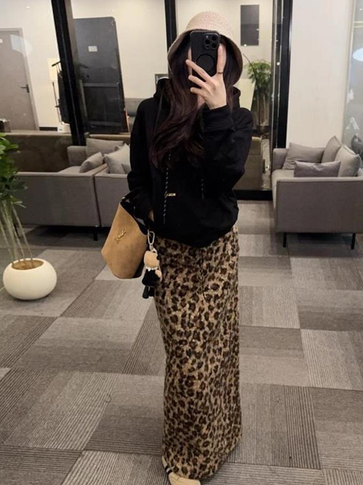 【秋冬穿搭】美式复古风套装女冬韩版抽绳连帽卫衣豹纹半身裙两件套