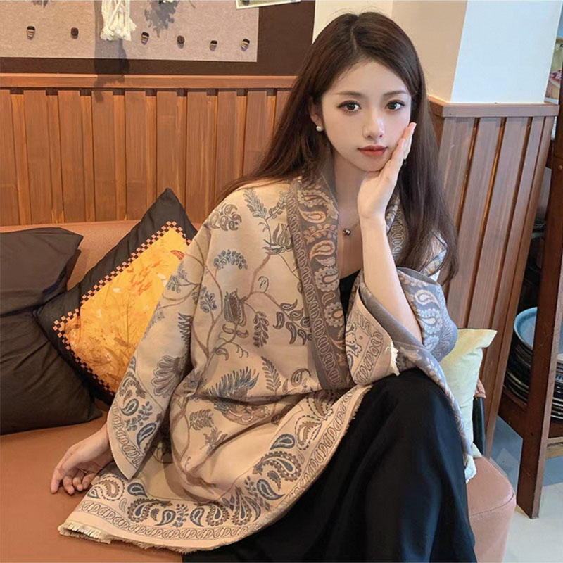 法式轻奢刘亦菲明星同款围巾女秋冬保暖双面两用护肩古风披肩外搭