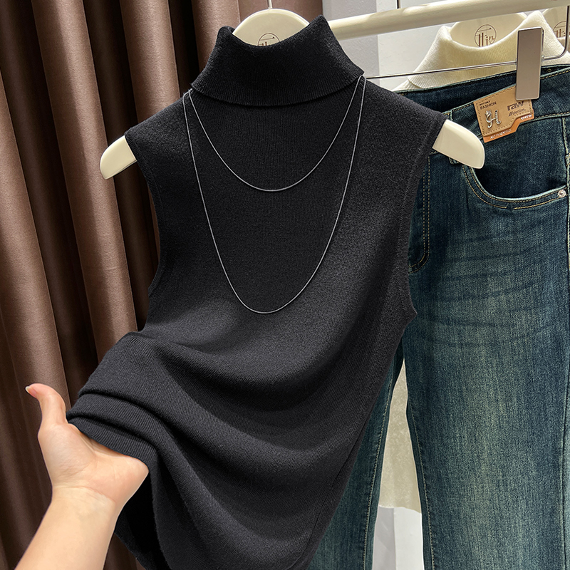 黑色半高领薄款显瘦打底衫女款2025新款设计感修身内搭无袖背心