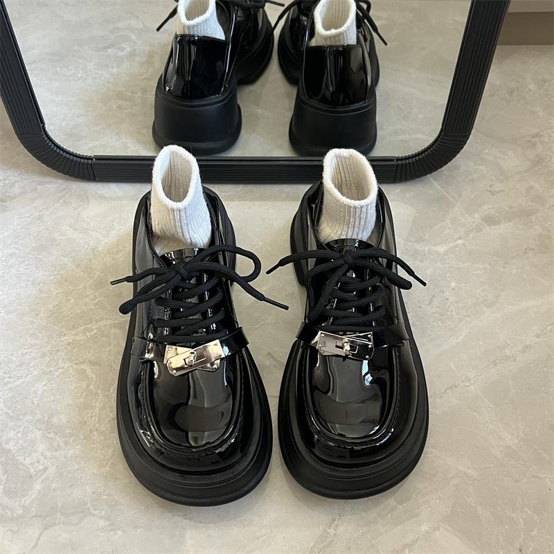 黑色小皮鞋女2025新款春秋百搭英伦风复古厚底粗跟圆头乐福鞋单鞋