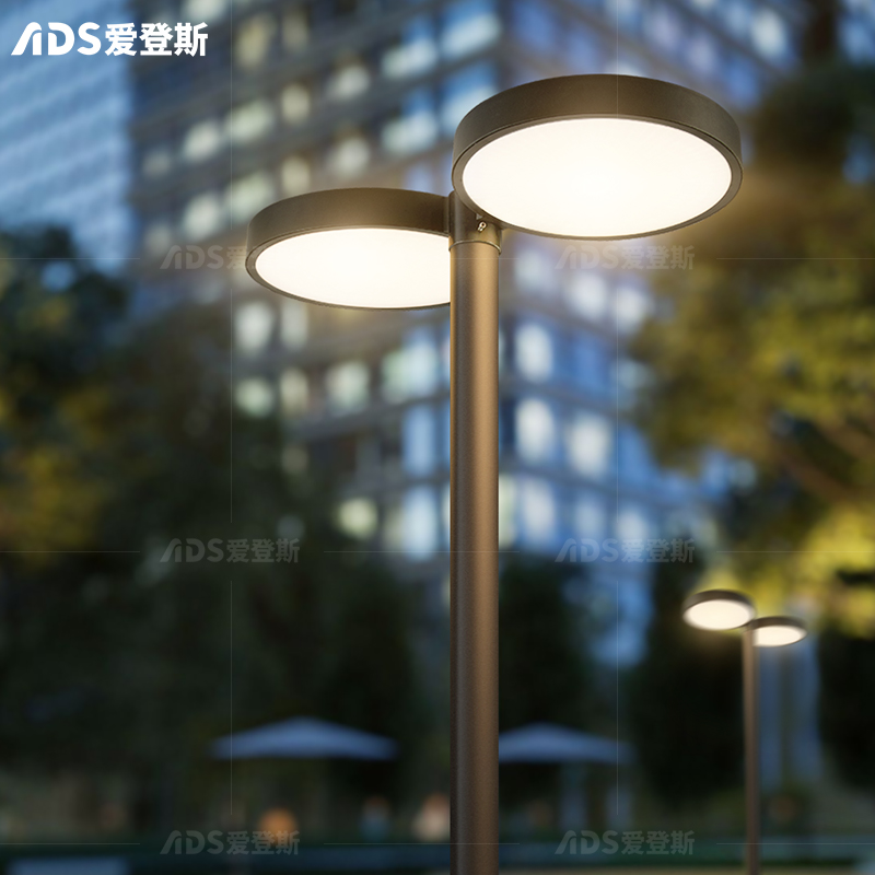 新款太阳能庭院灯户外小区别墅花园高杆灯家用院子照明3米led路灯